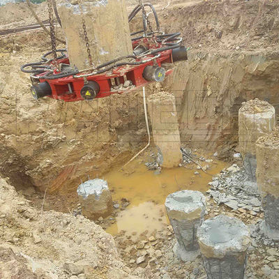 34.3Mpa Concrete Pile Cutting Machine , 25L/Mim Hydraulic Pile Cutter