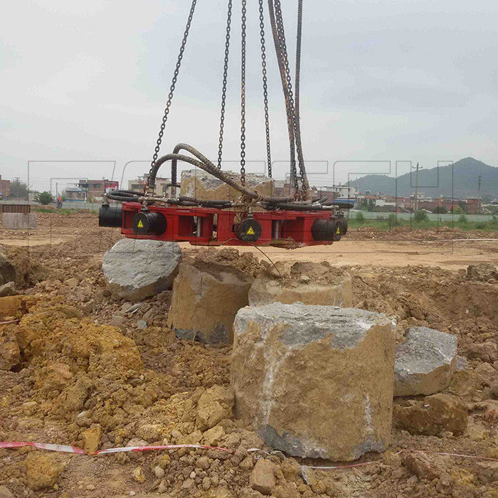 34.3Mpa Concrete Pile Cutting Machine , 25L/Mim Hydraulic Pile Cutter